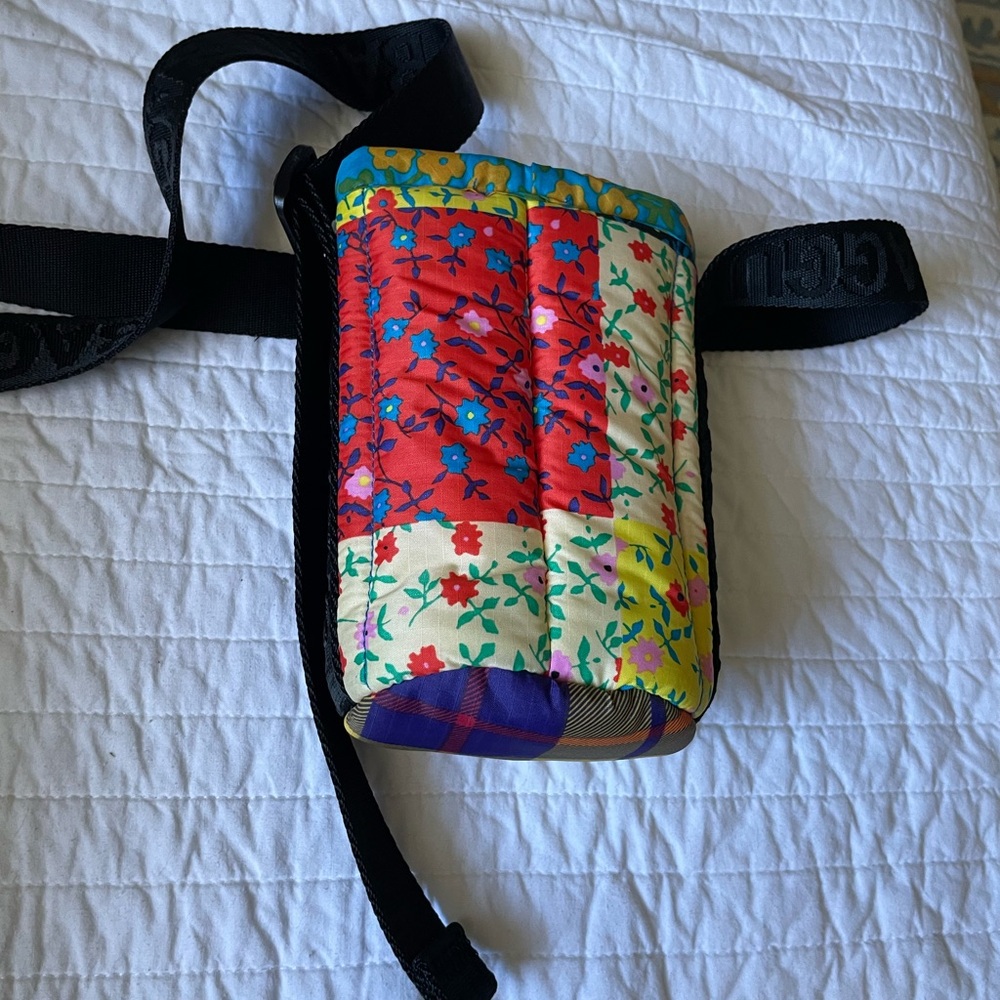 baggu deadstock water bottle holder